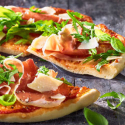 Pizza_Rucola_Parmaschinken