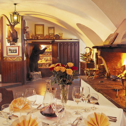 Gaststube mit alter Kuchl – Restaurant in Altenmarkt